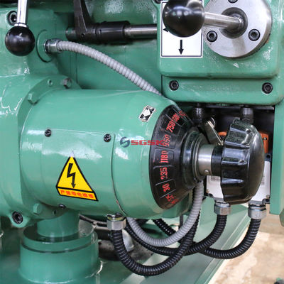 Type van de Machinex6132b Knie van het ijzer het Horizontale Malen